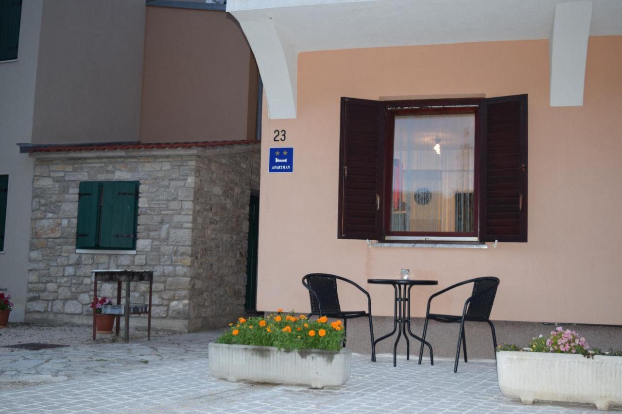 Apartman Nino Novigrad  المظهر الخارجي الصورة