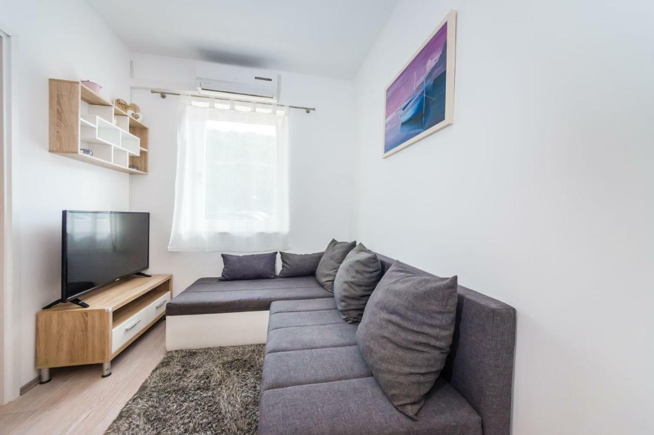 Apartman Nino Novigrad  المظهر الخارجي الصورة